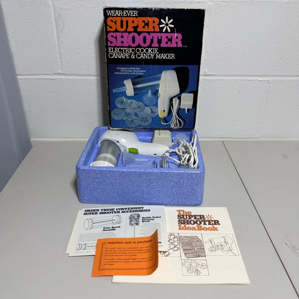 Vintage Wear-Ever Super Shooter‎ Electric Cookie Press Canape Candy Maker 70001